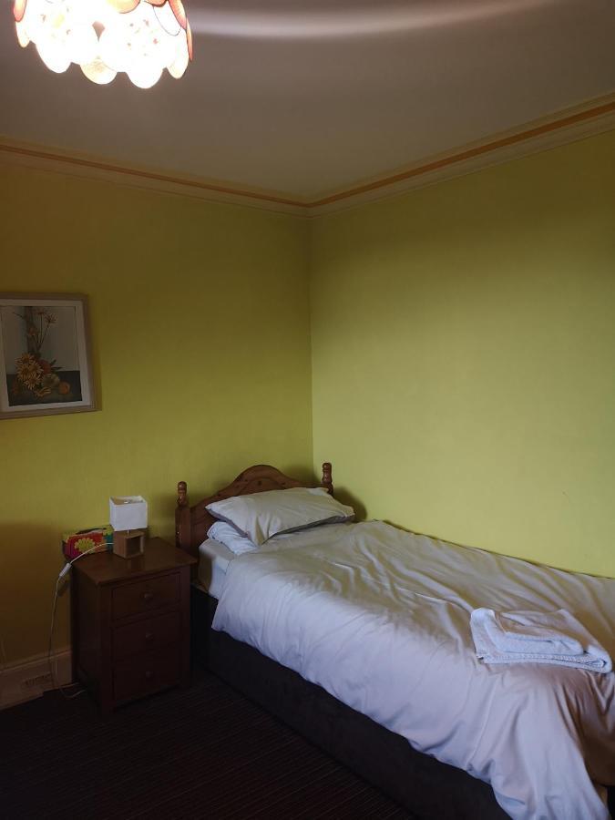 Granville Guest House Dyce Buitenkant foto